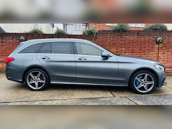 Used Mercedes-Benz C Class 2017 for sale - 77528407: Photo