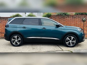 Used Peugeot 5008 2019 for sale - 79506903: Photo