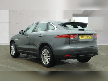 Used Jaguar F-Pace 2017 for sale - 79063838: Photo