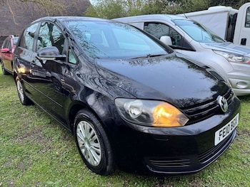 Used Volkswagen Golf Plus 2010 for sale - 78227232: Photo