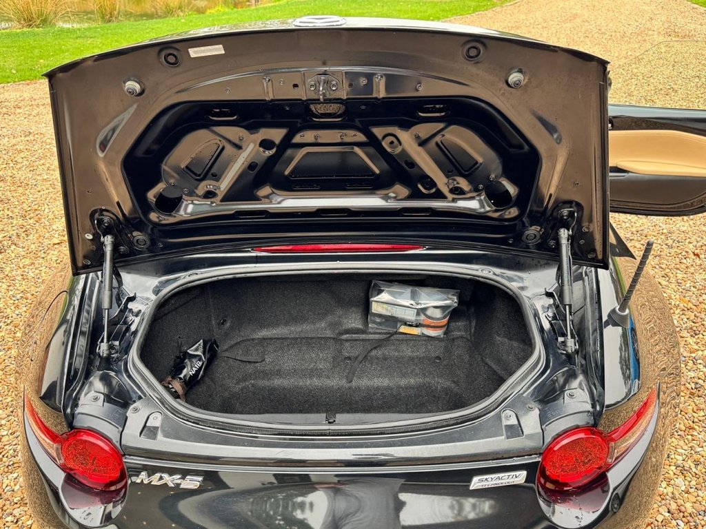 Used Mazda MX-5 2017 for sale - 77534349: Photo 12