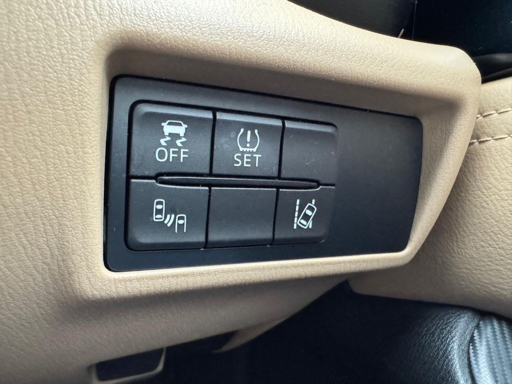 Used Mazda MX-5 2017 for sale - 77534349: Photo 24