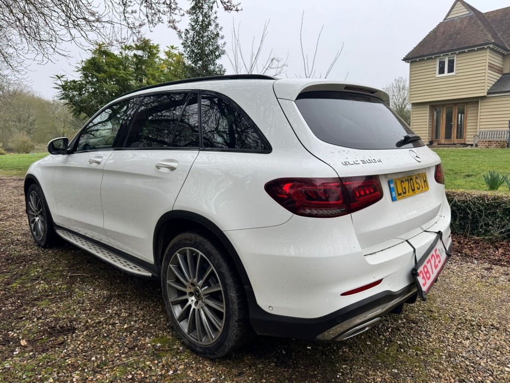 Used Mercedes-Benz GLC 2020 for sale - 77748717: Photo 7