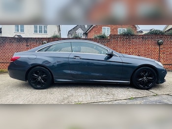 Used Mercedes-Benz E Class 2014 for sale - 78134453: Photo