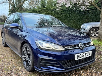 Used Volkswagen Golf 2018 for sale - 77806825: Photo