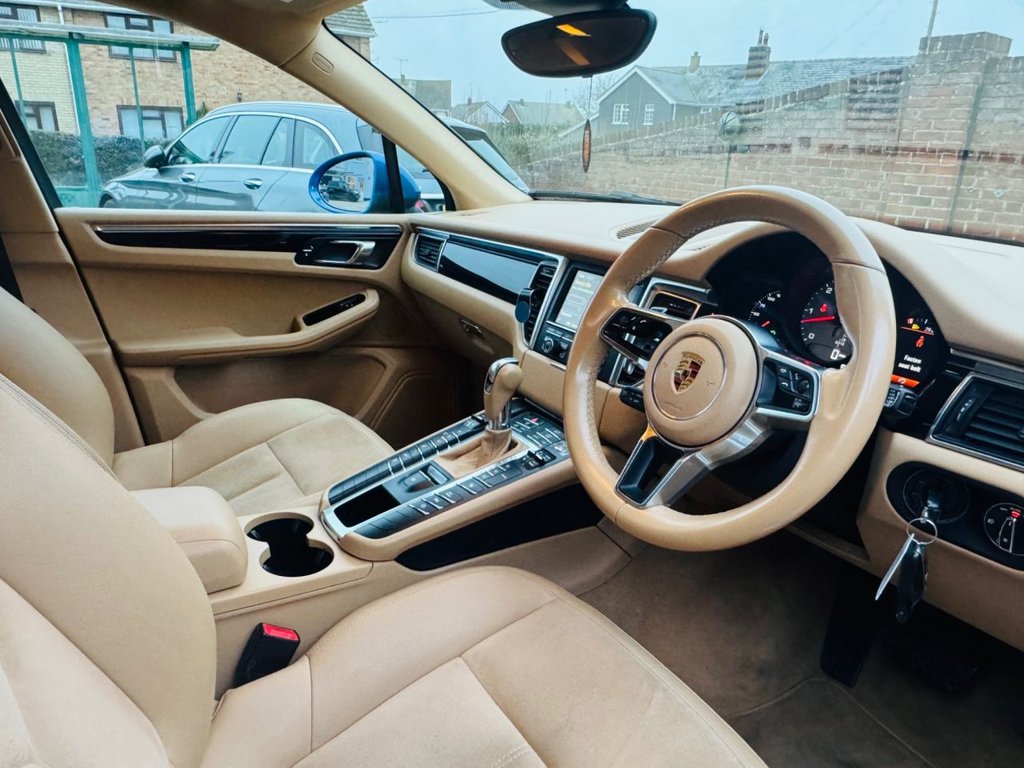 Used Porsche Macan 2015 for sale - 77528411: Photo 12