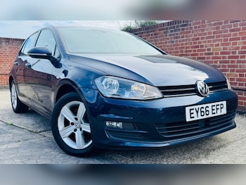 Used Volkswagen Golf 2016 for sale - 78919197: Photo