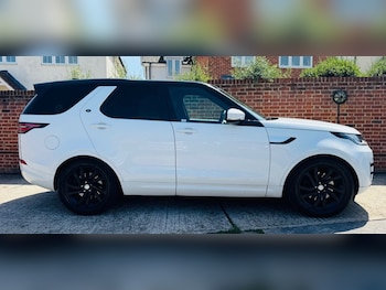 Used Land Rover Discovery 2017 for sale - 78607637: Photo