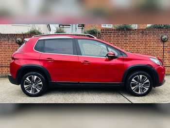Used Peugeot 2008 2018 for sale - 77920477: Photo
