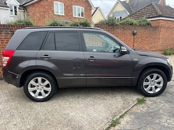 Used Suzuki Grand Vitara 2011 for sale - 78444578: Photo
