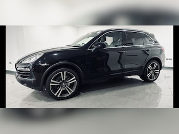 Used Porsche Cayenne 2012 for sale - 78758190: Photo