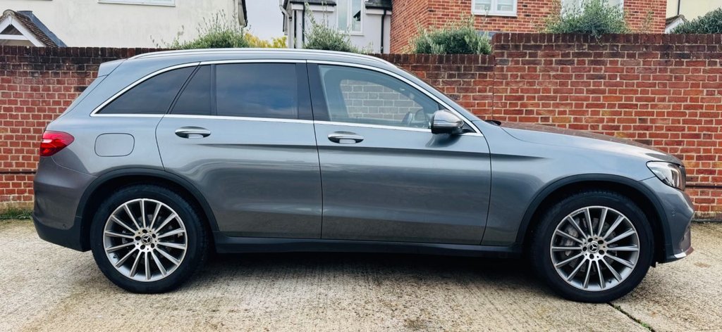 Used Mercedes-Benz GLC 2017 for sale - 77528409: Photo 4
