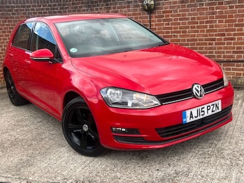 Used Volkswagen Golf 2015 for sale - 78607611: Photo