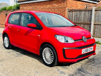 Used Volkswagen up! 2016 for sale - 79427653: Photo