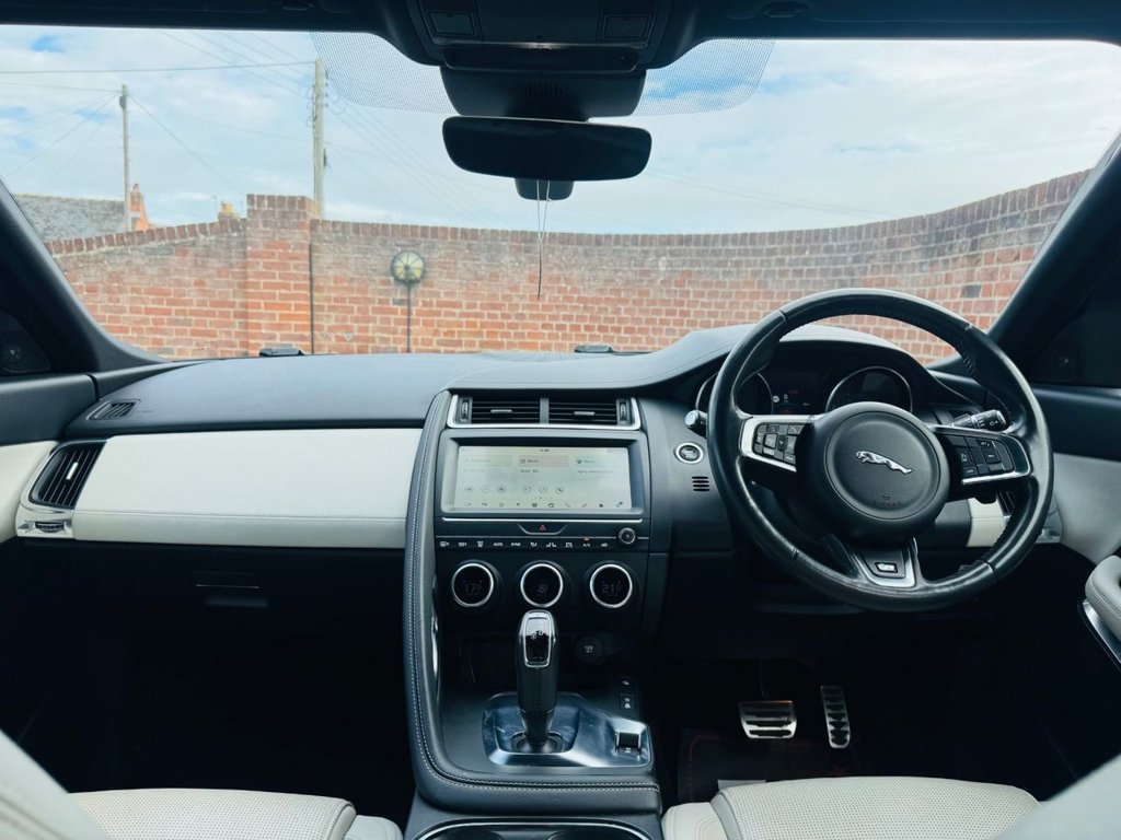 Used Jaguar E-Pace 2019 for sale - 78134585: Photo 17