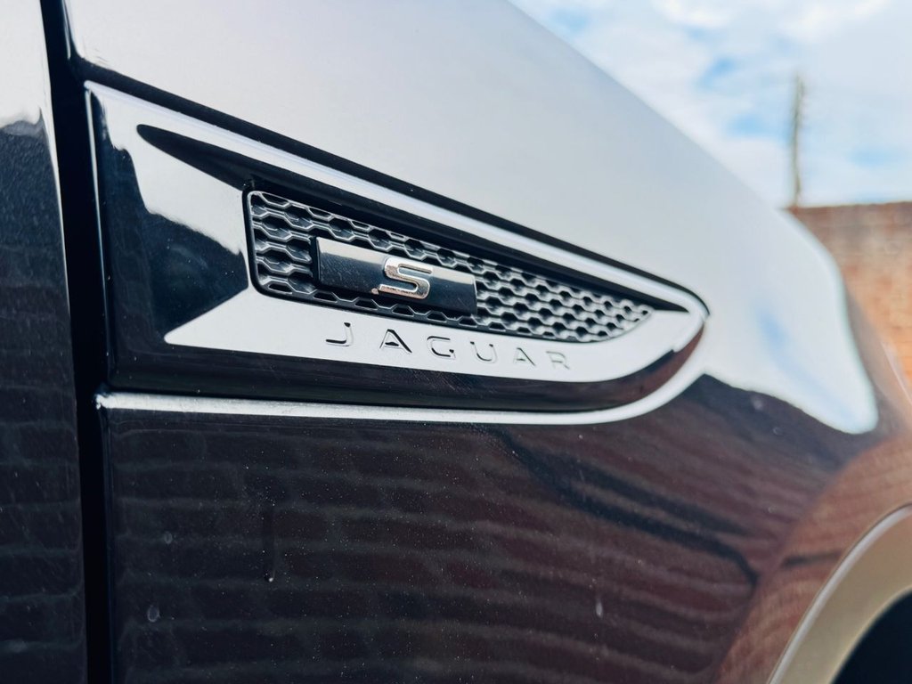 Used Jaguar E-Pace 2019 for sale - 78134585: Photo 9