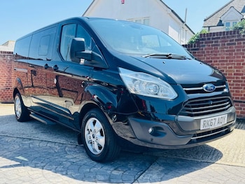 Used Ford Tourneo Custom 2017 for sale - 78974897: Photo