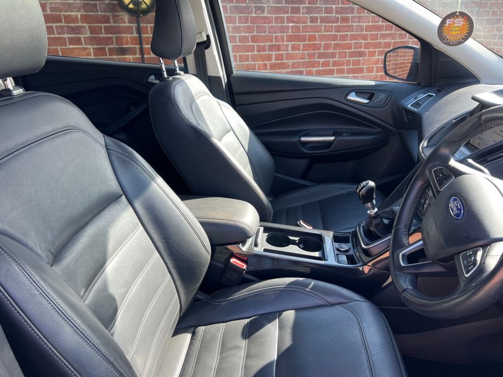 Used Ford Kuga 2019 for sale - 78008861: Photo 3