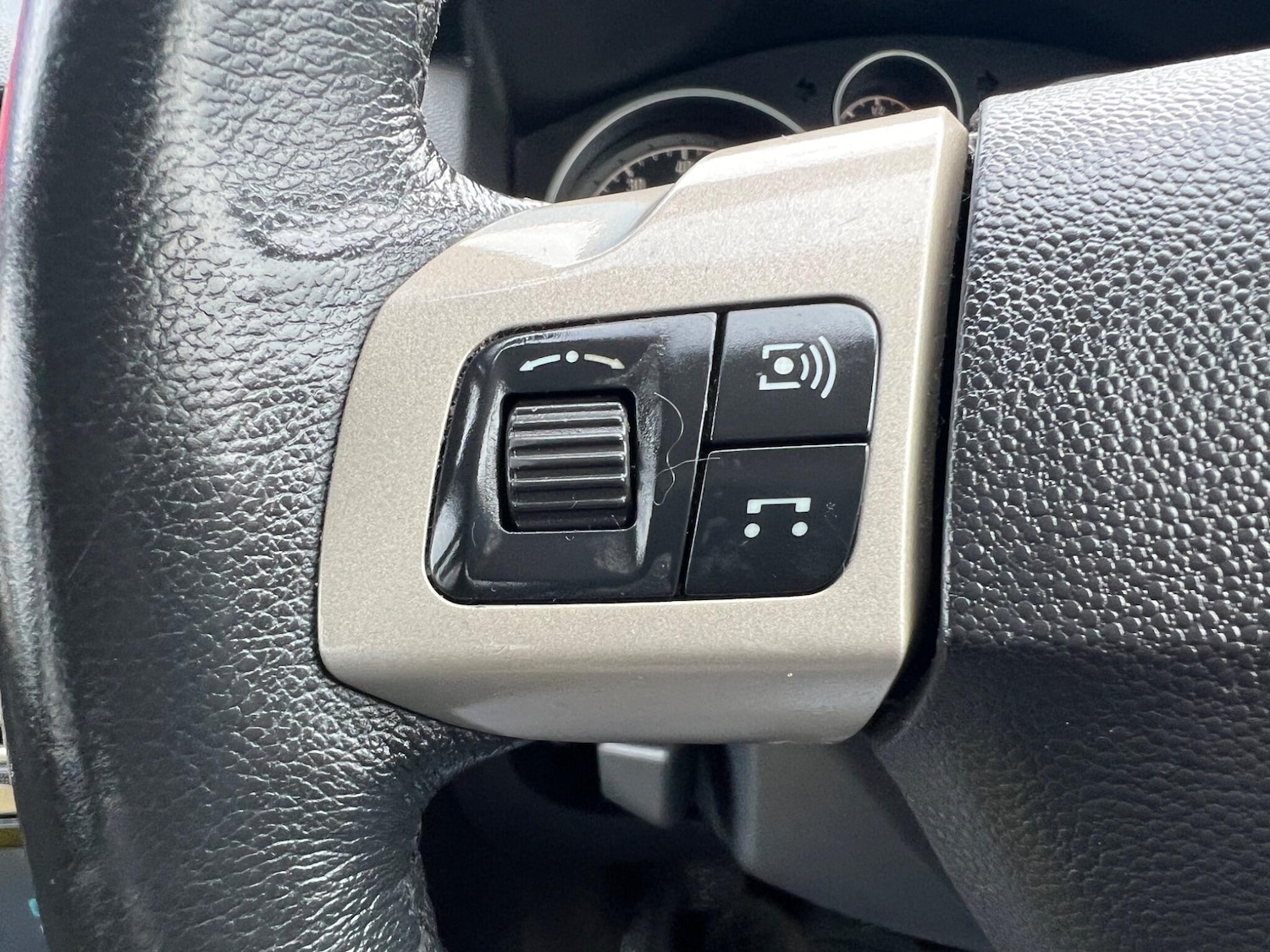 Used Vauxhall Astra for sale - 77670313: Photo 38