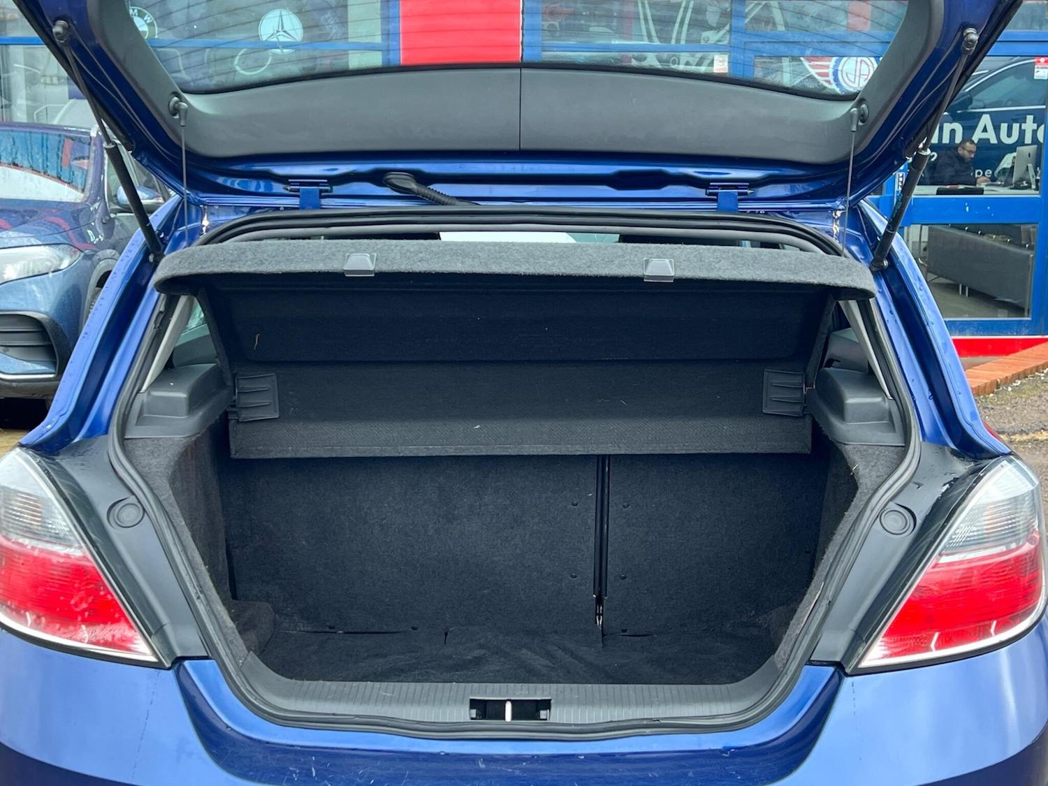 Used Vauxhall Astra for sale - 77670313: Photo 48