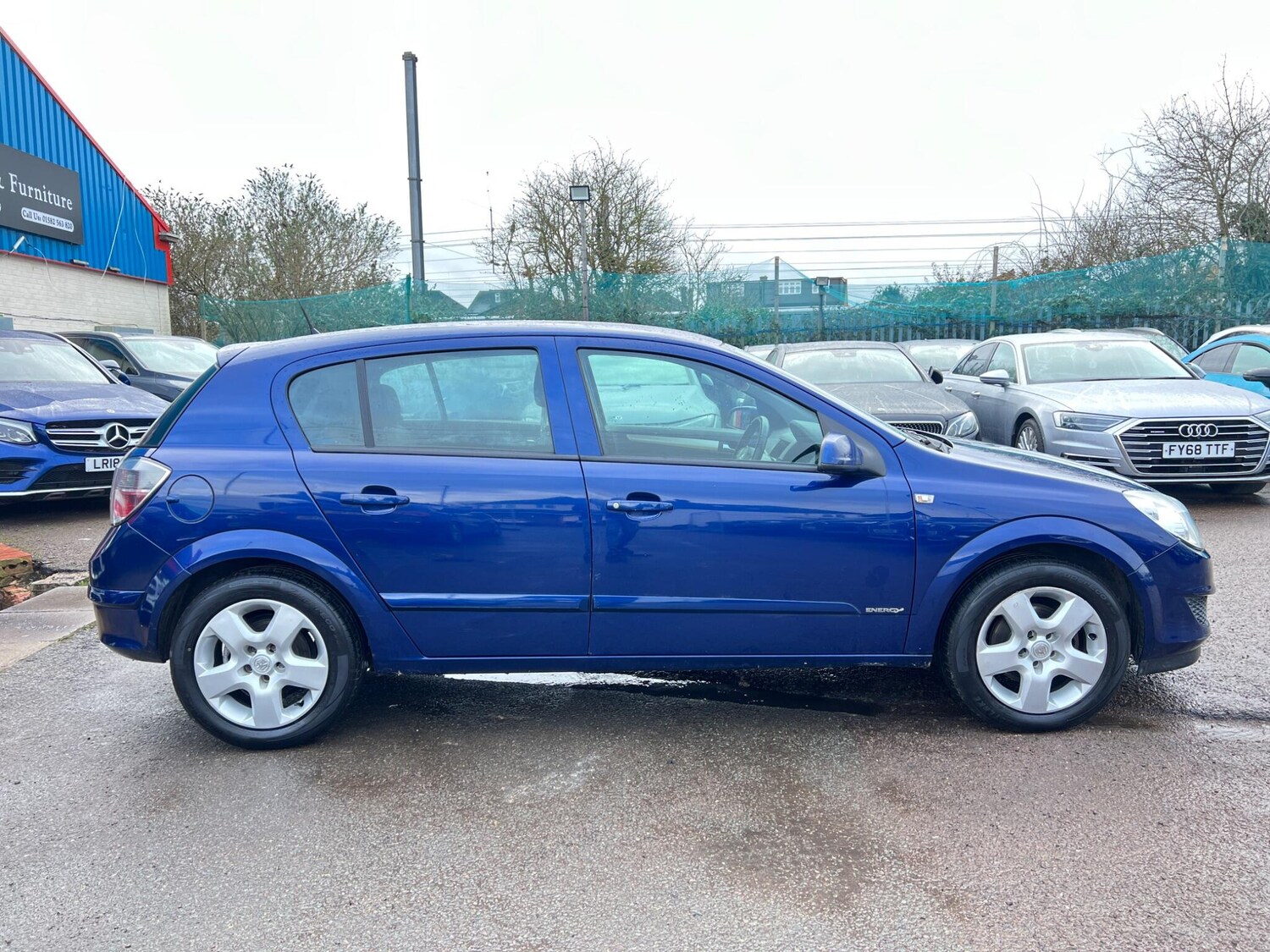 Used Vauxhall Astra for sale - 77670313: Photo 6