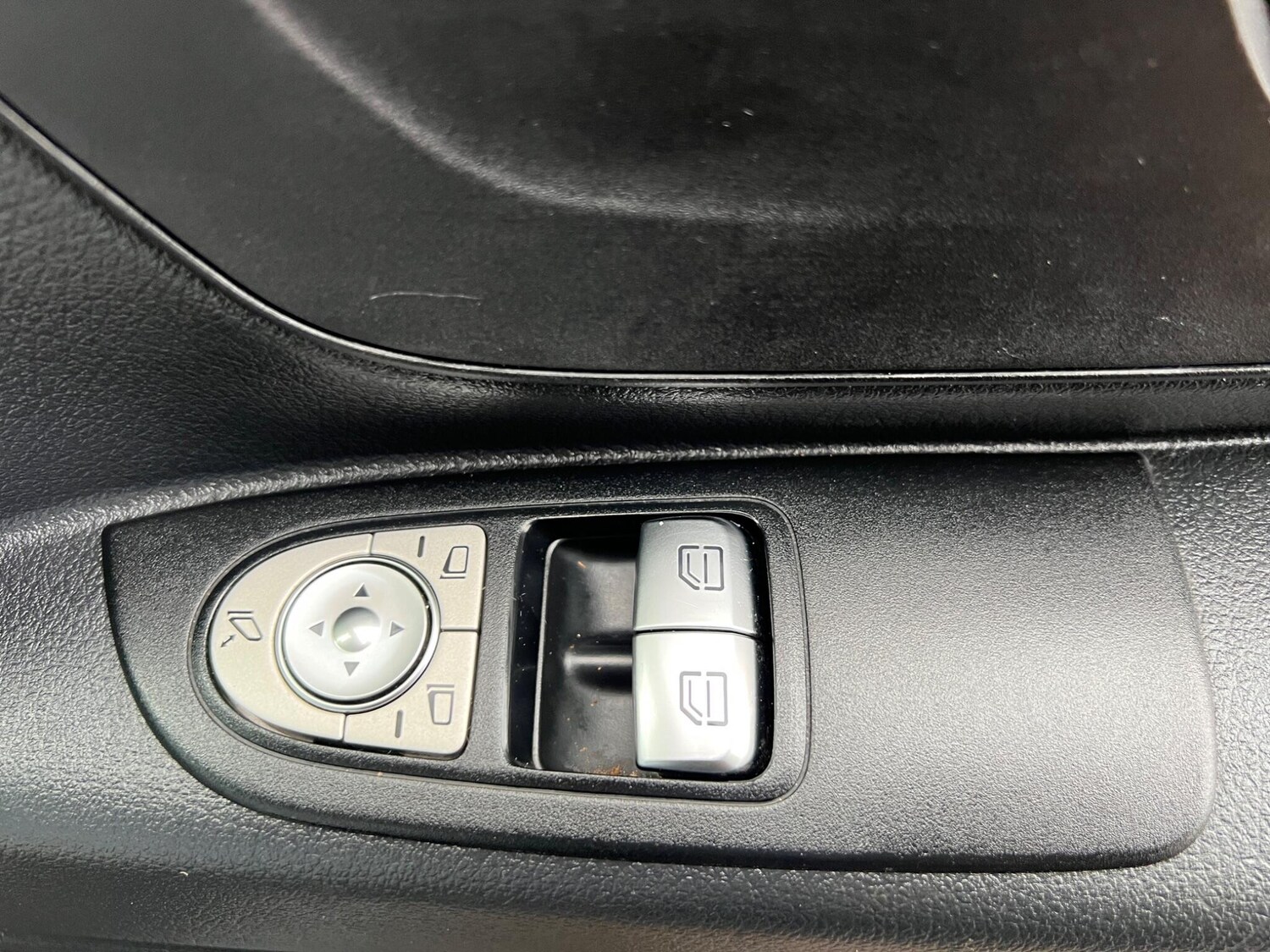 Used Mercedes-Benz Vito for sale - 77670761: Photo 34