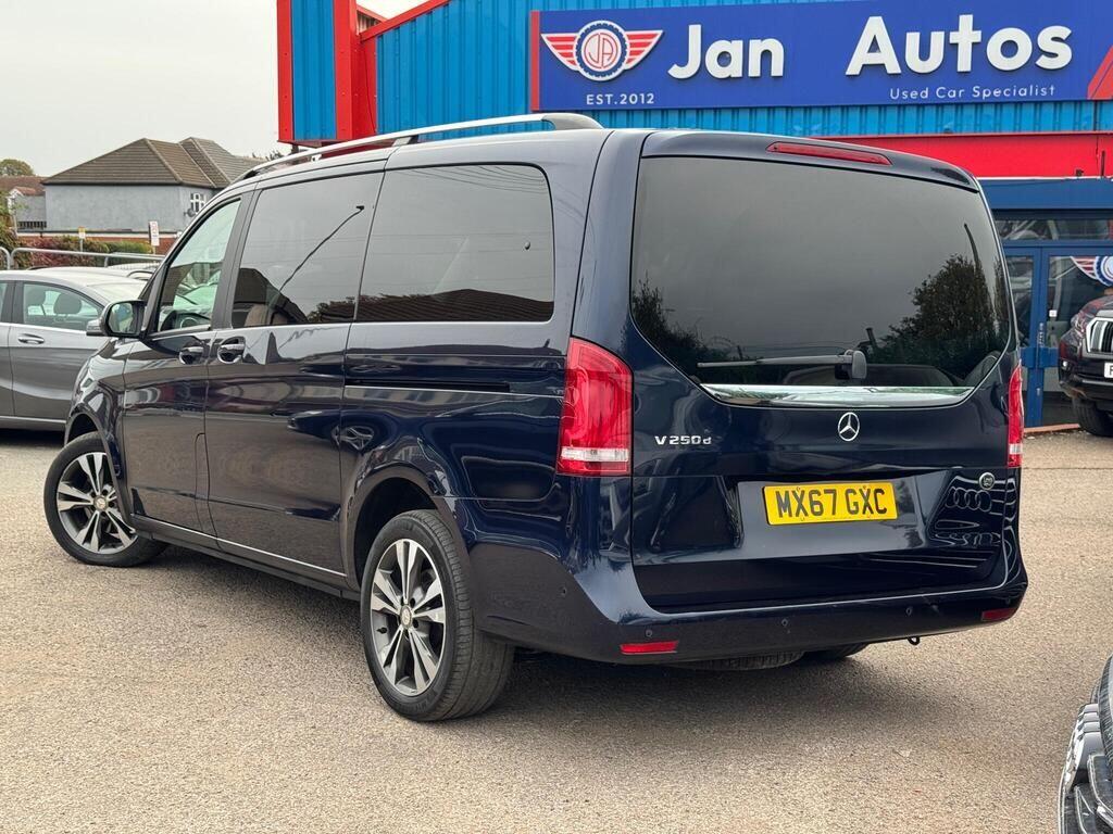 Used Mercedes-Benz V-Class for sale - 77671021: Photo 2