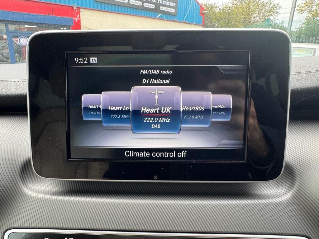 Used Mercedes-Benz V-Class for sale - 77671021: Photo 37