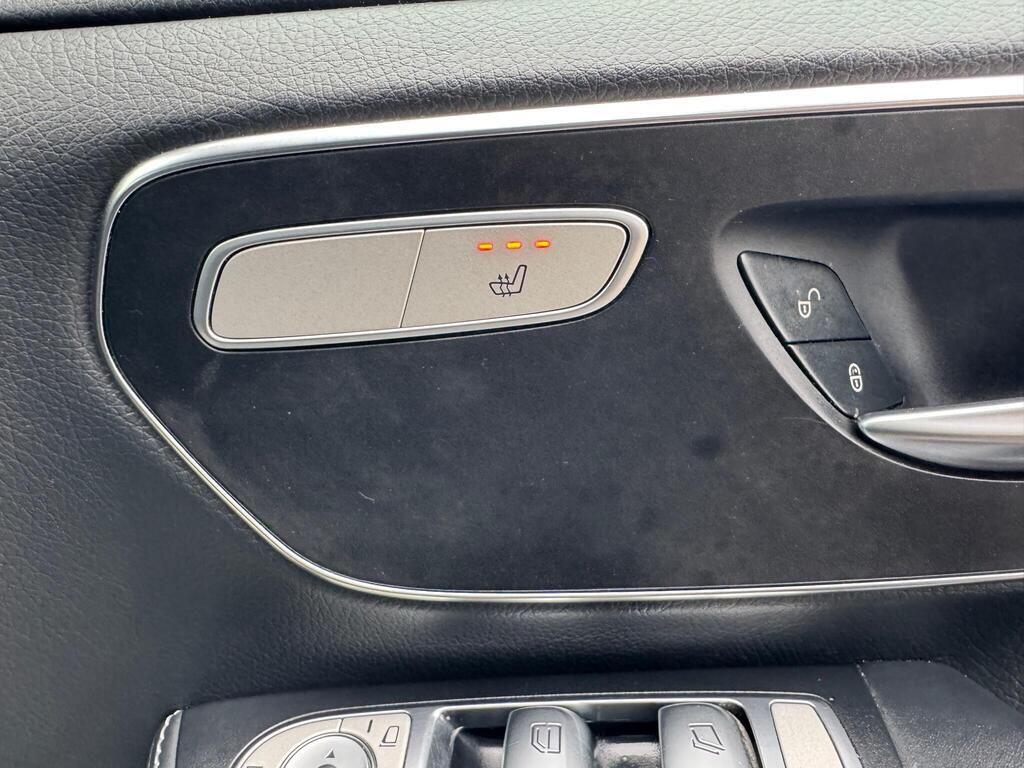 Used Mercedes-Benz V-Class for sale - 77671398: Photo 24
