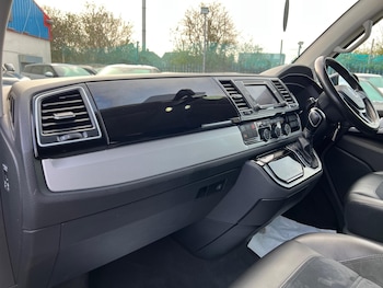 Used Volkswagen Caravelle 2019 for sale - 79475568: Photo