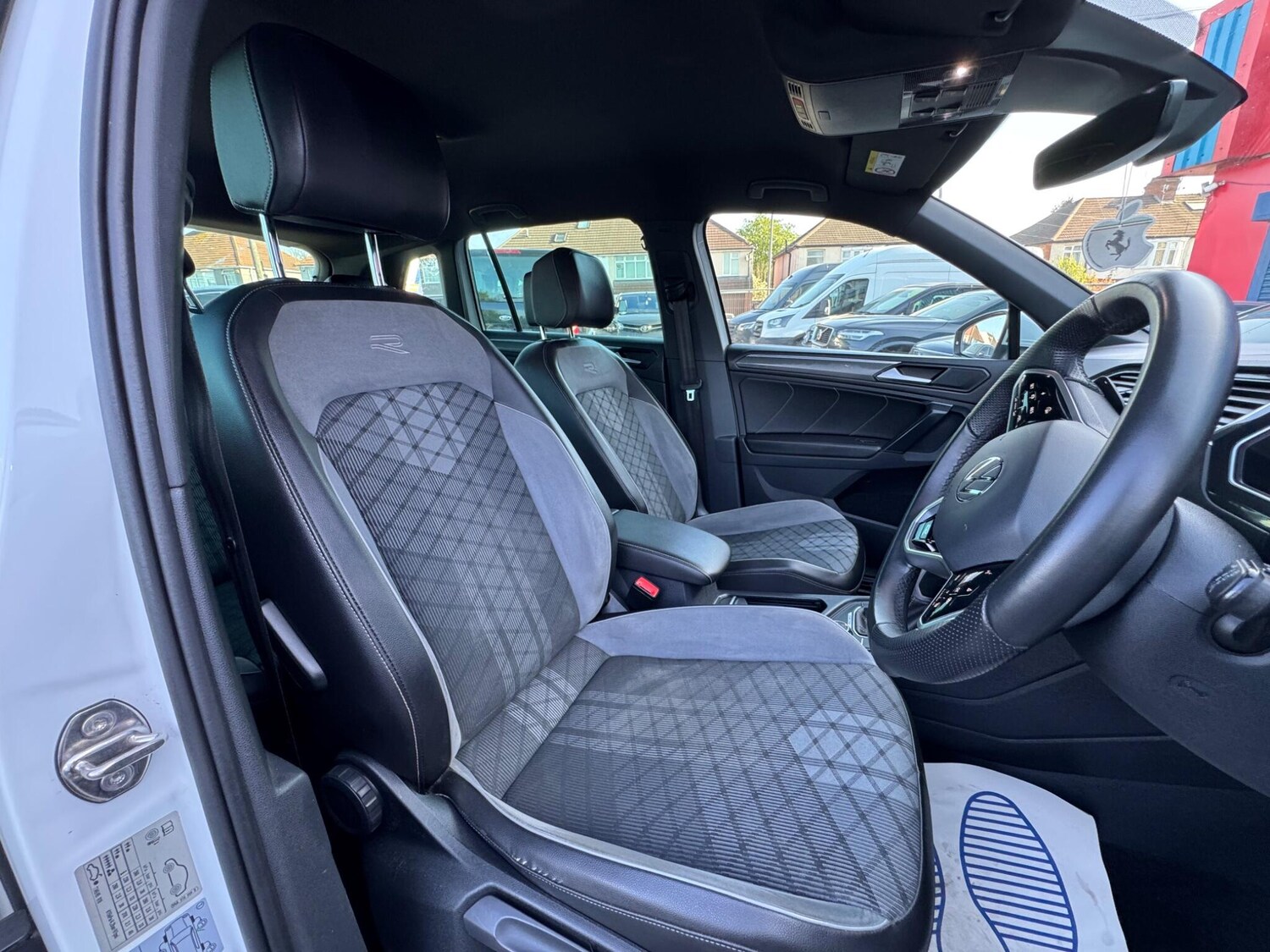 Used Volkswagen Tiguan for sale - 78214146: Photo 11