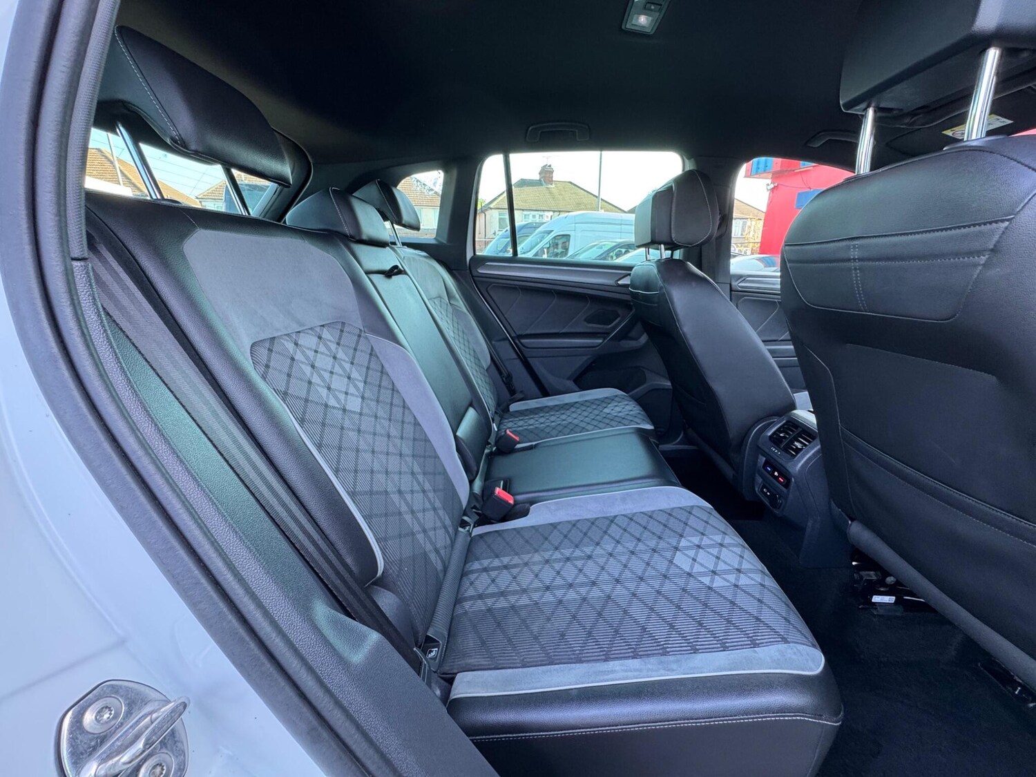 Used Volkswagen Tiguan for sale - 78214146: Photo 12