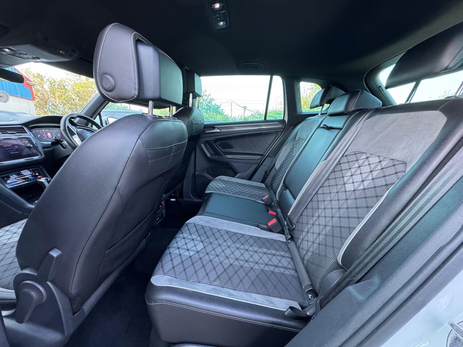 Used Volkswagen Tiguan for sale - 78214146: Photo 14