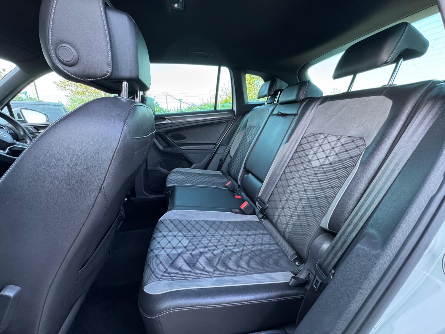 Used Volkswagen Tiguan for sale - 78214146: Photo 15