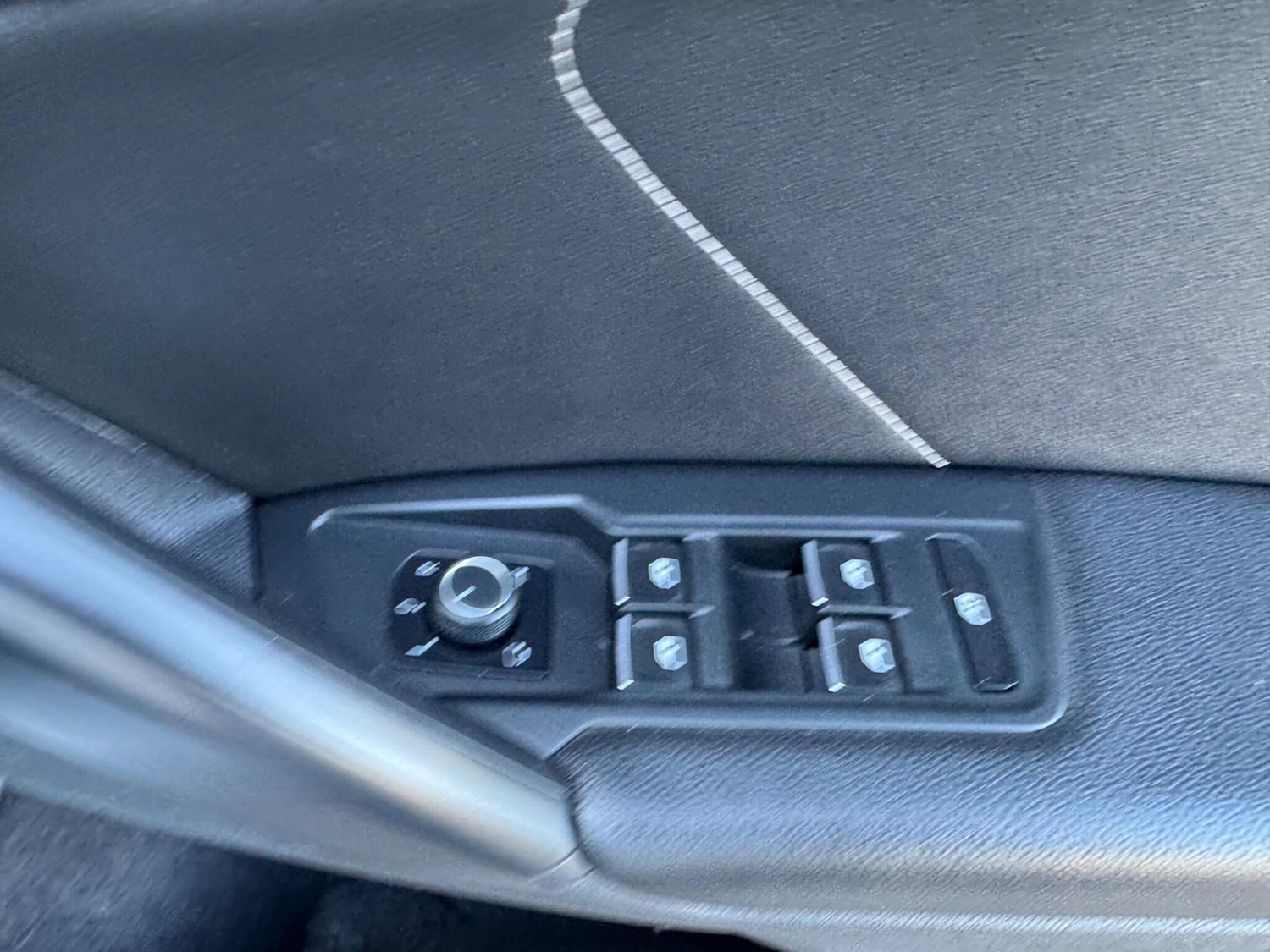 Used Volkswagen Tiguan for sale - 78214146: Photo 44