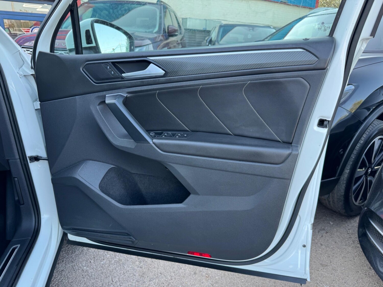 Used Volkswagen Tiguan for sale - 78214146: Photo 52