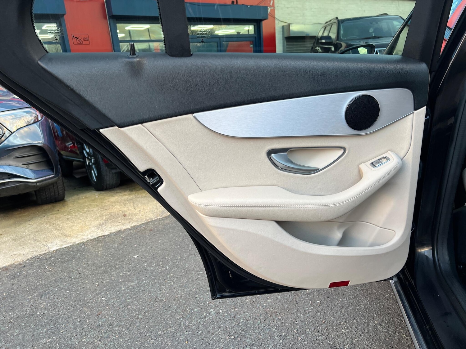 Used Mercedes-Benz C Class for sale - 78141435: Photo 48