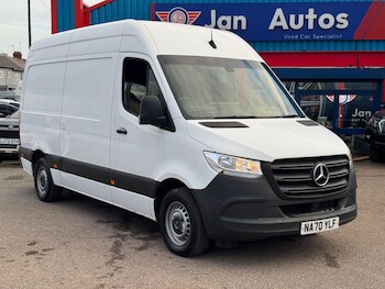 Mercedes-Benz Sprinter feature image