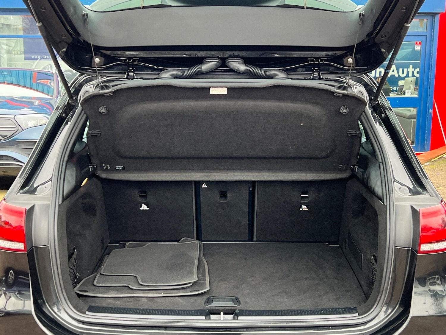 Used Mercedes-Benz B Class for sale - 77672024: Photo 59