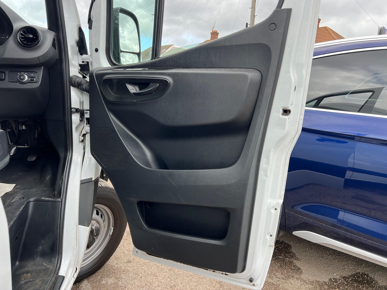 Used Mercedes-Benz Sprinter for sale - 78062571: Photo 40