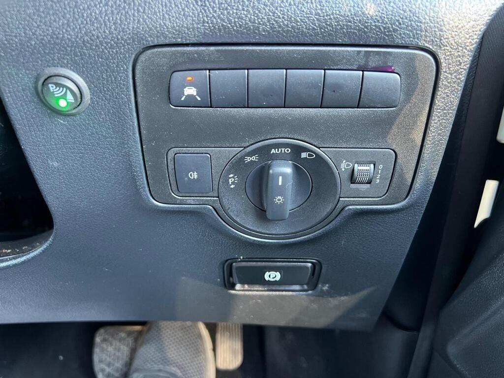 Used Mercedes-Benz Vito for sale - 77670562: Photo 90