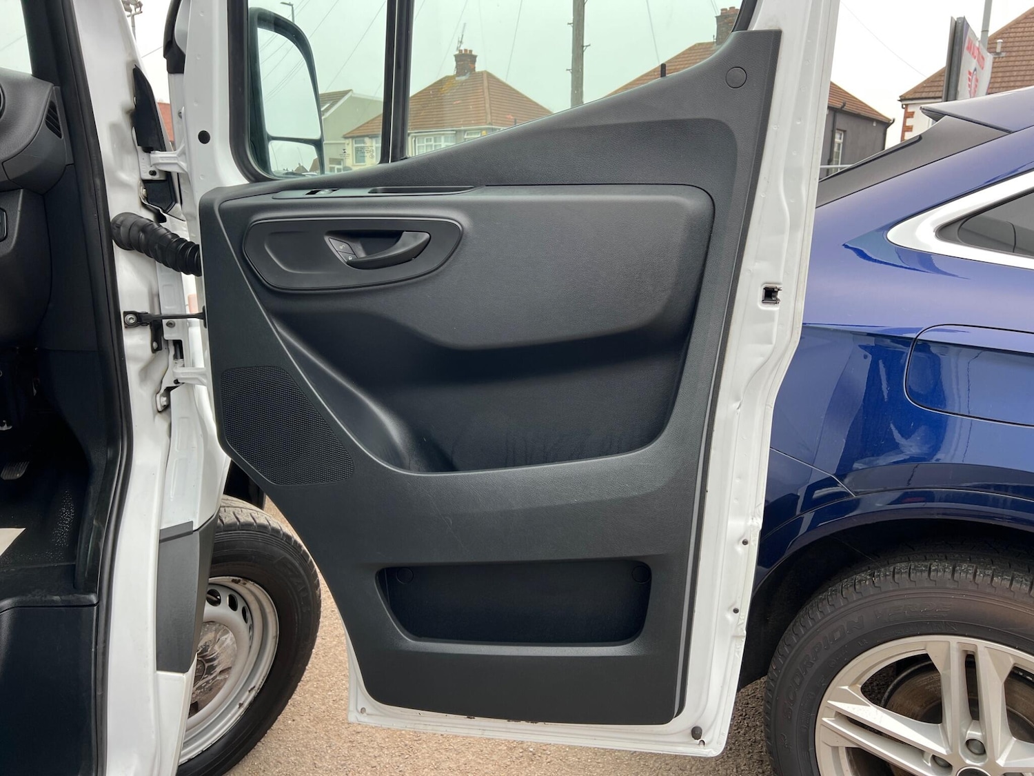 Used Mercedes-Benz Sprinter for sale - 77784593: Photo 42