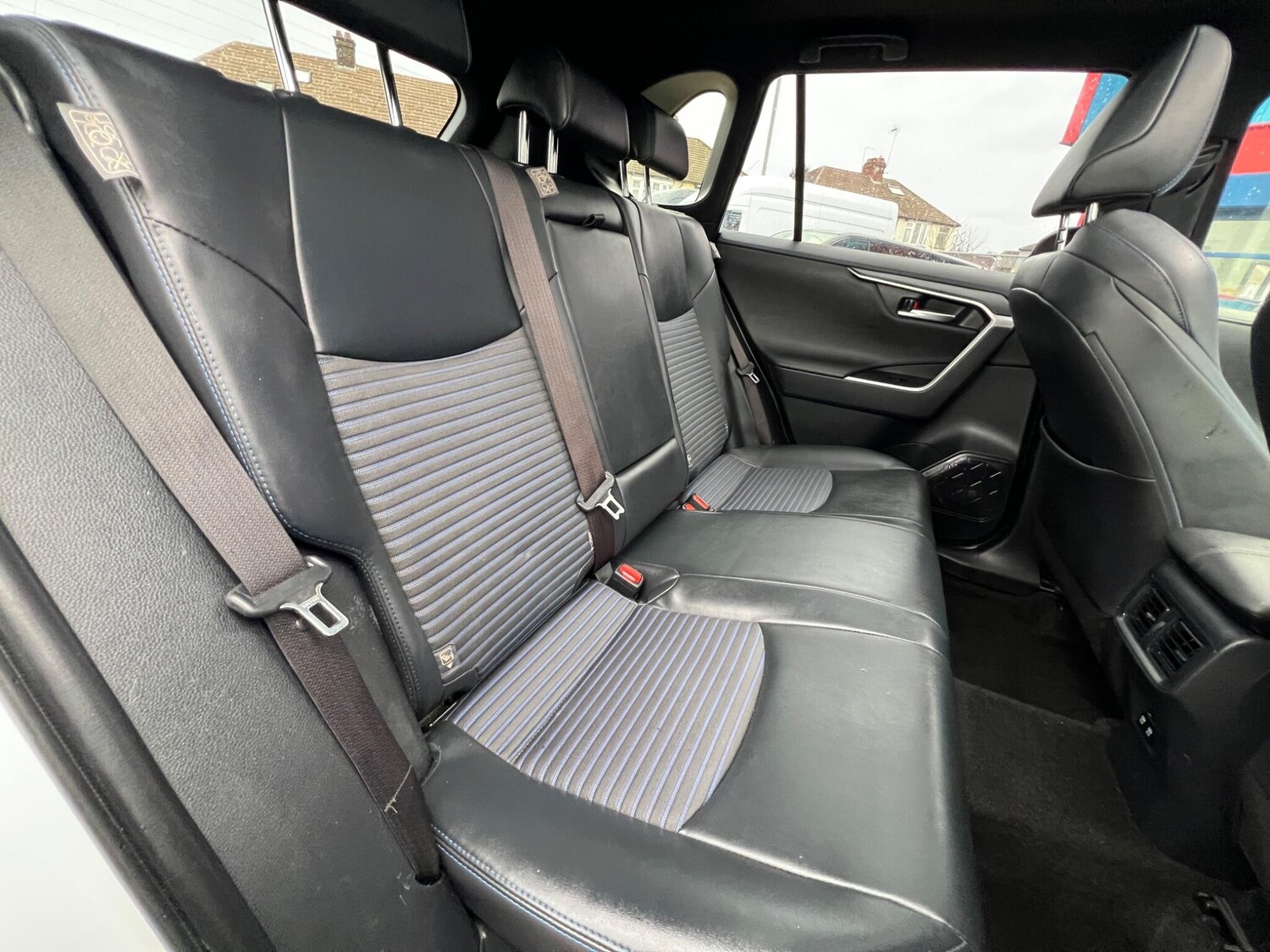 Used Toyota RAV4 for sale - 77671986: Photo 12