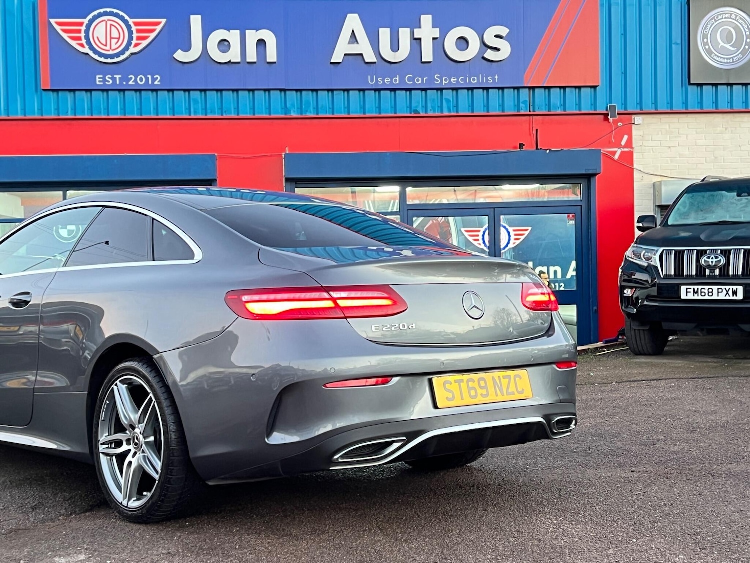 Used Mercedes-Benz E Class for sale - 77671326: Photo 36