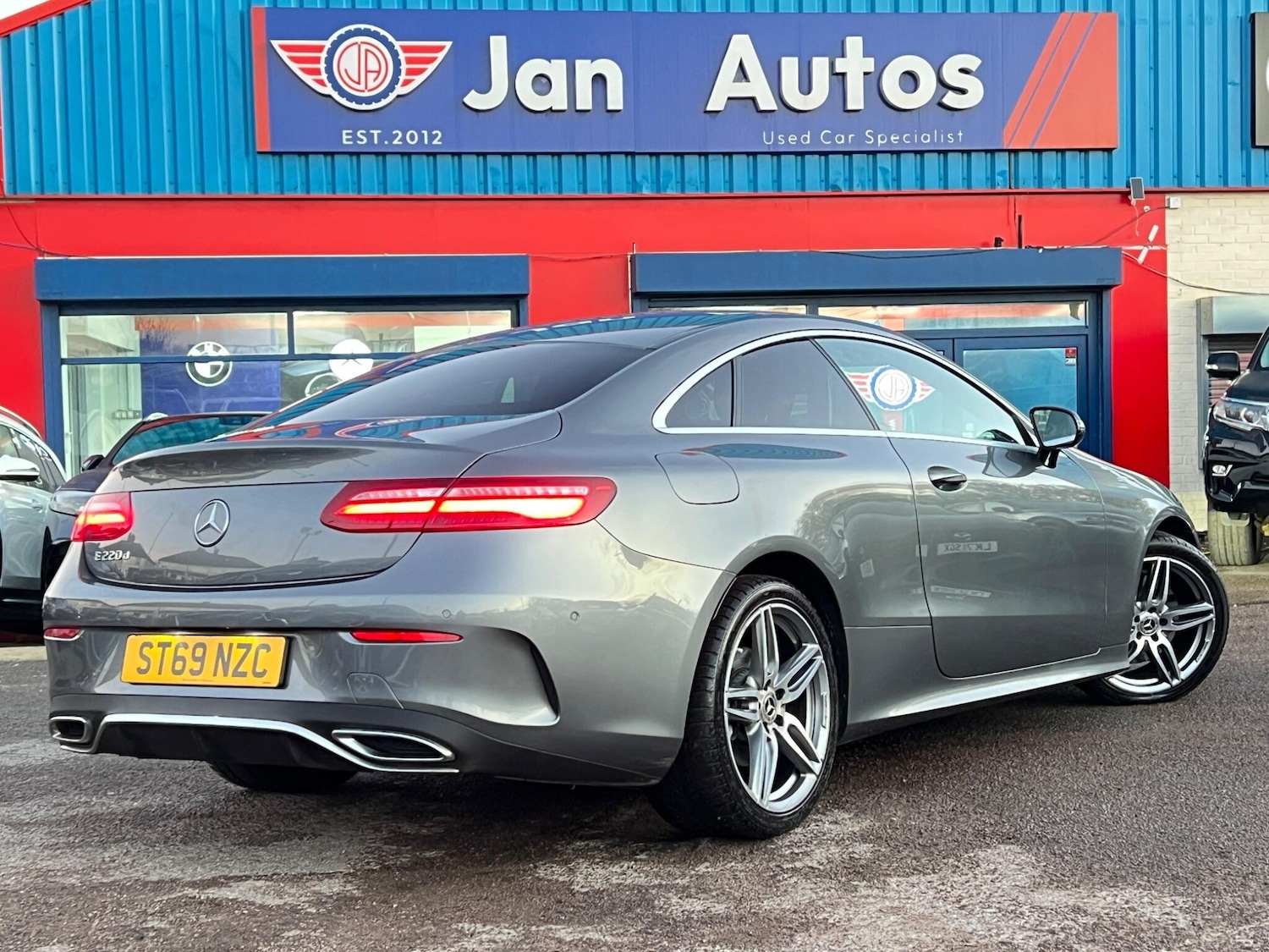 Used Mercedes-Benz E Class for sale - 77671326: Photo 40