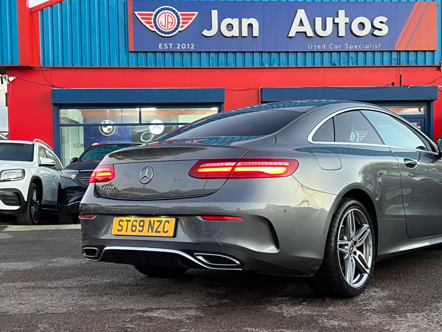 Used Mercedes-Benz E Class for sale - 77671326: Photo 41