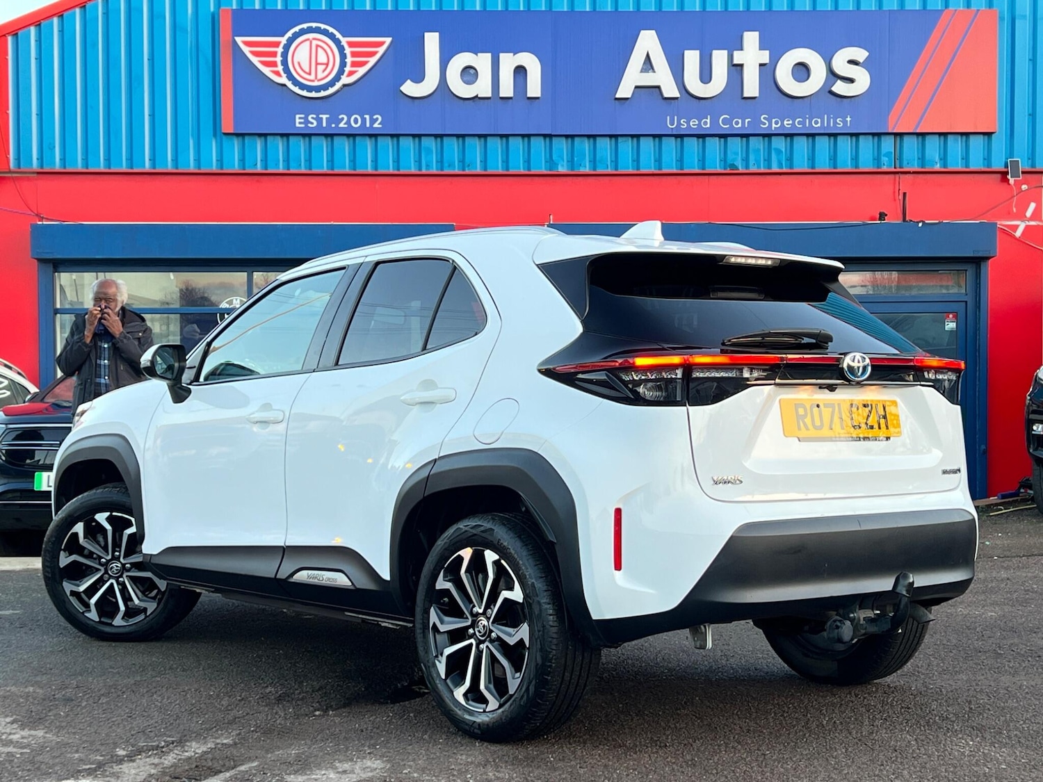 Used Toyota Yaris Cross for sale - 77671474: Photo 2