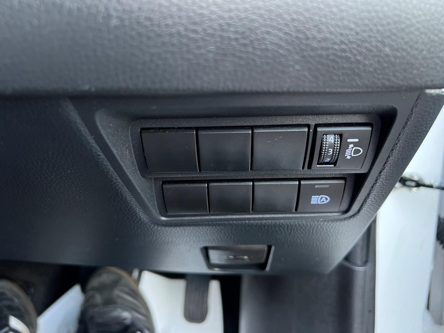 Used Toyota Yaris Cross for sale - 77671474: Photo 48