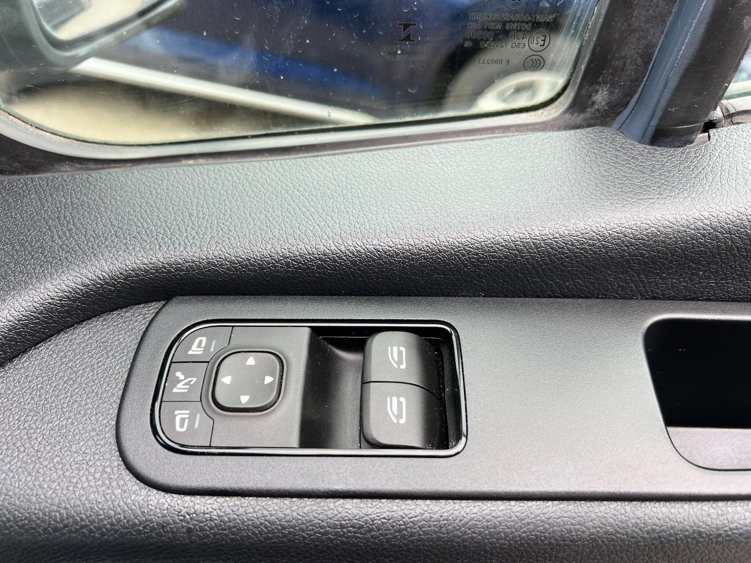 Used Mercedes-Benz Sprinter for sale - 77825216: Photo 37