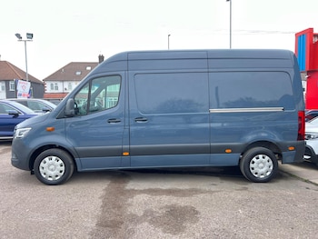 Used Mercedes-Benz Sprinter 2023 for sale - 77825216: Photo